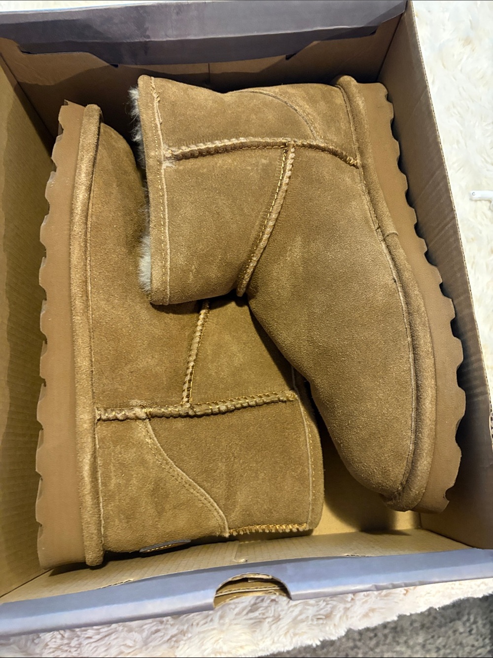Classic women’s Chestnut Suede Winter Boots